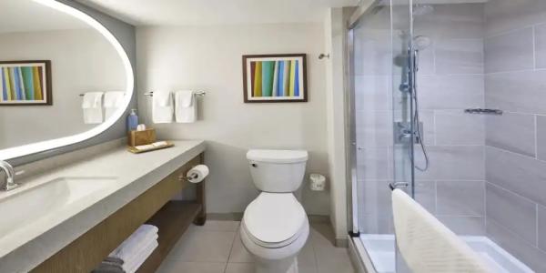 Hilton Hawaiian Village Waikiki Beach Resort - 24