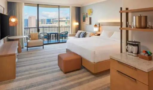 Hilton Hawaiian Village Waikiki Beach Resort - 307