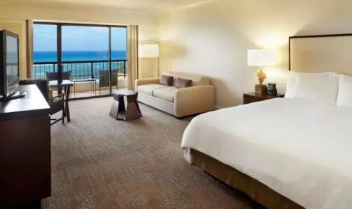 Hilton Hawaiian Village Waikiki Beach Resort - 386