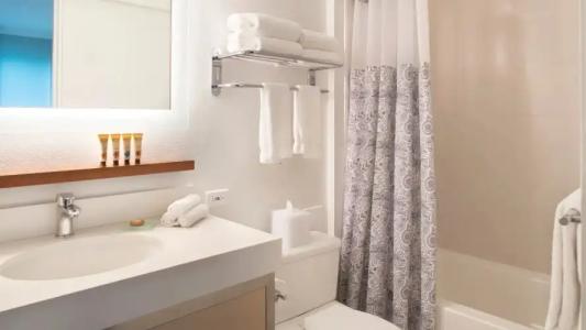 Queen Kapiolani - 54