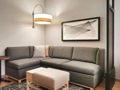 Hyatt Place at Anaheim Resort / Convention Center - 26