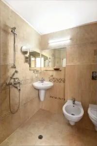 Sveti Nikola Boutique - 9