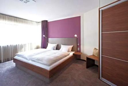 am Helmwartsturm - 24