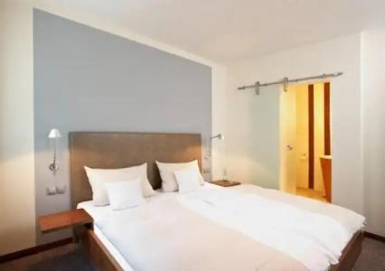 am Helmwartsturm - 5