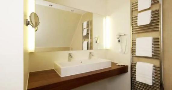 am Helmwartsturm - 8