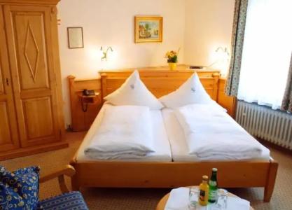 Gasthof Storchen - 76