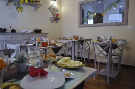 Stupor Mundi Bed and Breakfast - 9