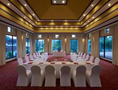 Cinnamon Citadel - 14