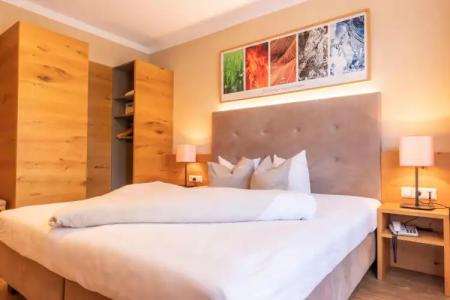 Castel - Pure Lebensfreude - 2