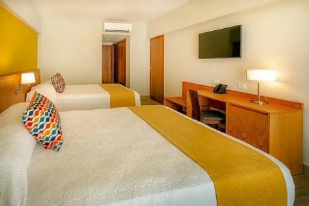 Coral Costa Caribe Beach Resort - All Inclusive - 51