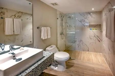 Coral Costa Caribe Beach Resort - All Inclusive - 53