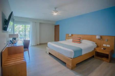 Coral Costa Caribe Beach Resort - All Inclusive - 80