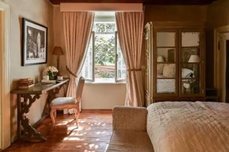 Schlössle - Small Luxurys of the World - 75