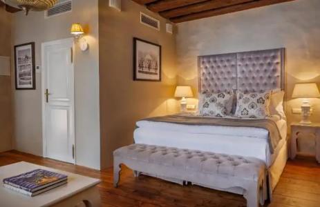 Schlössle - Small Luxurys of the World - 85