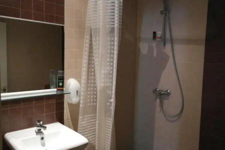 Zinc Old Town  Hostel - 30