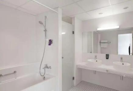 Park Inn by Radisson Meriton Conference & Spa Tallinn - 119