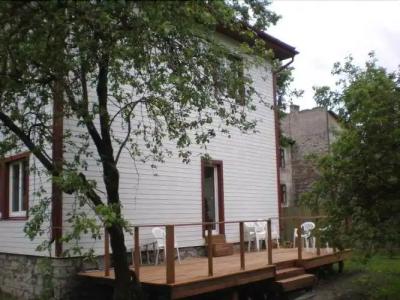 Vabriku Guesthouse - 10