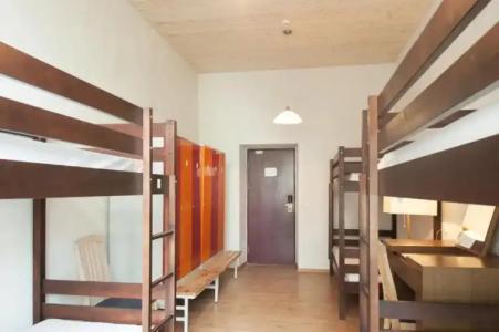 16eur - Fat Margaret's - 10