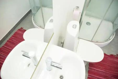 16eur - Fat Margaret's - 30