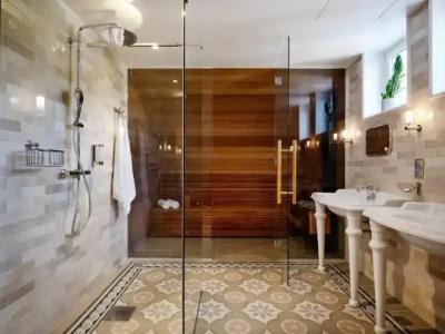 Villa Ammende Restaurant and - 114