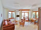 2 Bedrooms Comfort Apartment with balcony and with partial sea view