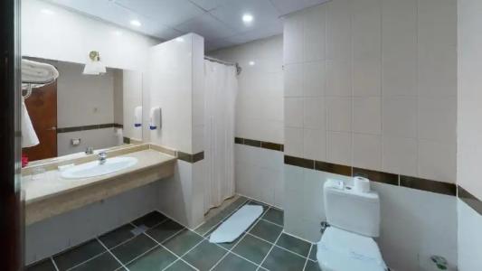 Falcon Naama Star - 64