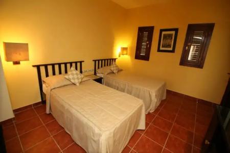 Tamra Beach Resort - 52