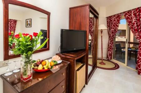 Seagull Beach Resort - Families and Couples Only - 94