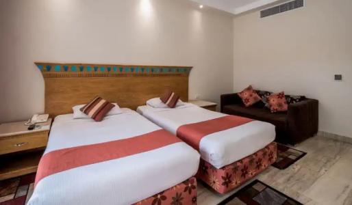 Seagull Beach Resort - Families and Couples Only - 74