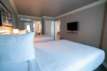 Alexis Park All Suite Resort - 35