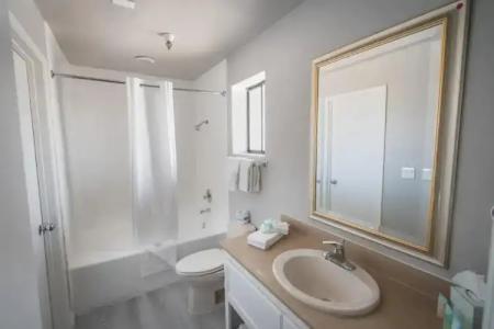 Alexis Park All Suite Resort - 45