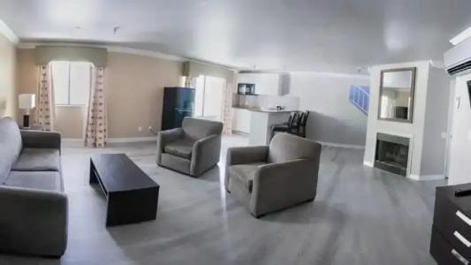 Alexis Park All Suite Resort - 7