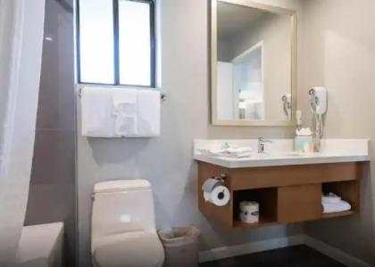 Alexis Park All Suite Resort - 25