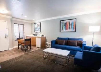 Alexis Park All Suite Resort - 43