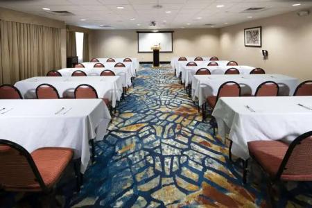 Best Western Plus Henderson - 18