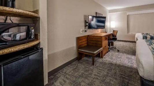 Best Western Plus Henderson - 55