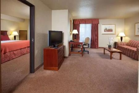 Best Western Plus Henderson - 46