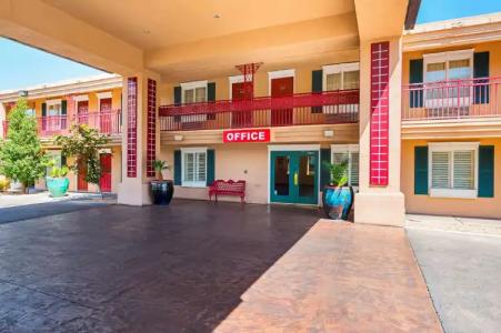 Red Roof Inn Las Vegas - 19