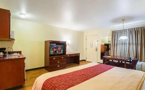 Red Roof Inn Las Vegas - 5