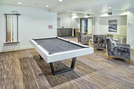 Desert Rose Resort - 15