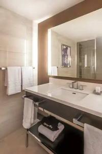 Harrah’s Las Vegas – A Caesars Rewards Destination - 28