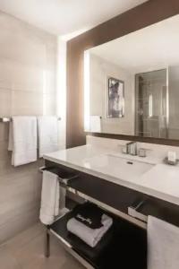 Harrah’s Las Vegas – A Caesars Rewards Destination - 11