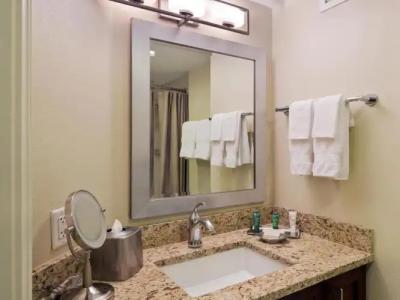 Hilton Grand Vacations Club Paradise Las Vegas - 10