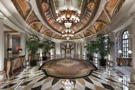 The Venetian® Resort - 9