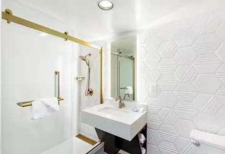 Hilton Garden Inn Los Angeles / Hollywood - 13