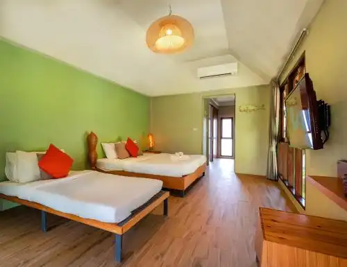 Peter Pan Resort @ - 33