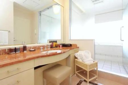 Sapporo Excel Tokyu - 103