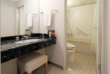 Sapporo Excel Tokyu - 67