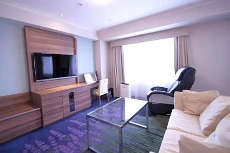 Sapporo Excel Tokyu - 97