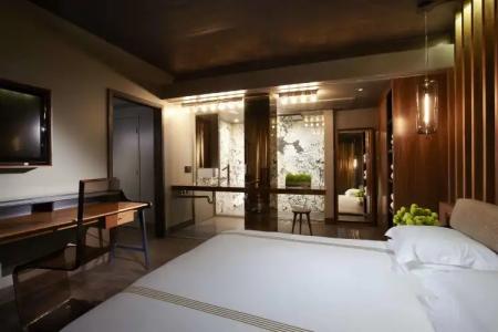 The Hollywood Roosevelt - 2